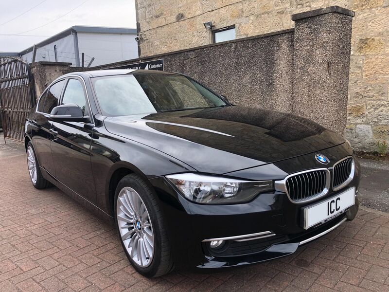 BMW 3 SERIES
