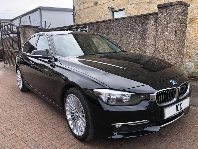 BMW 3 SERIES