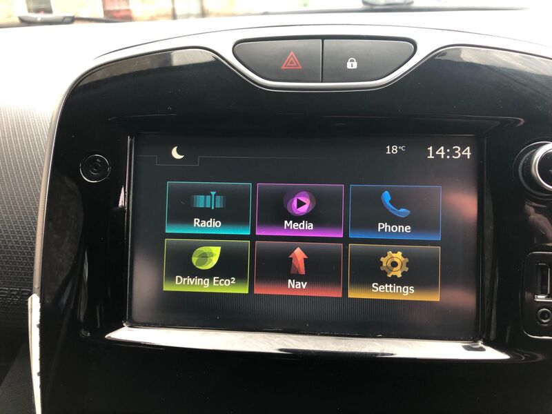 RENAULT CLIO