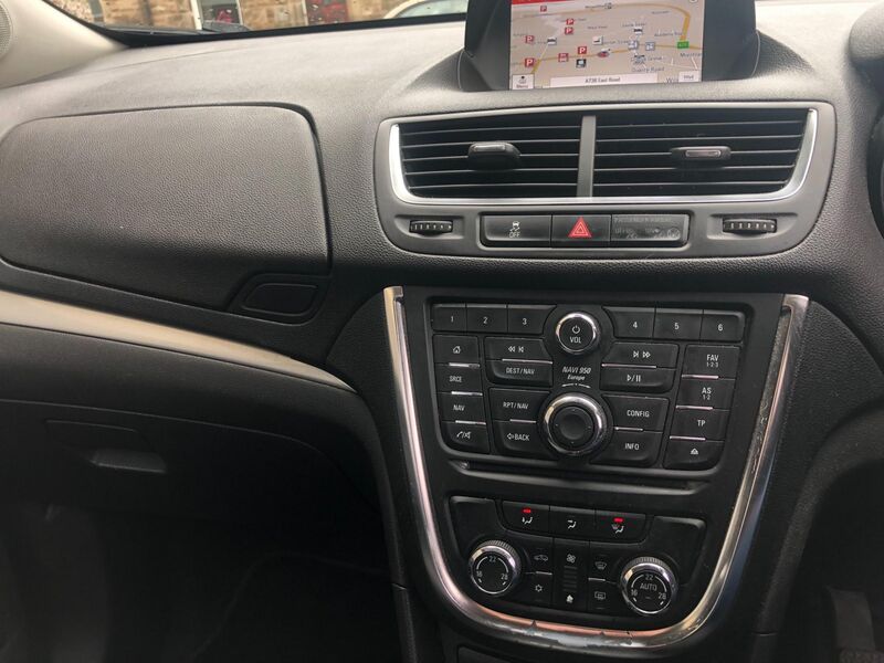 VAUXHALL MOKKA