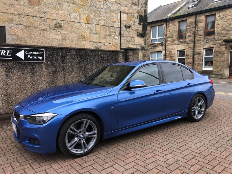 BMW 3 SERIES
