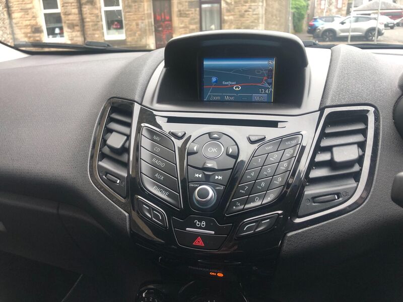 FORD FIESTA