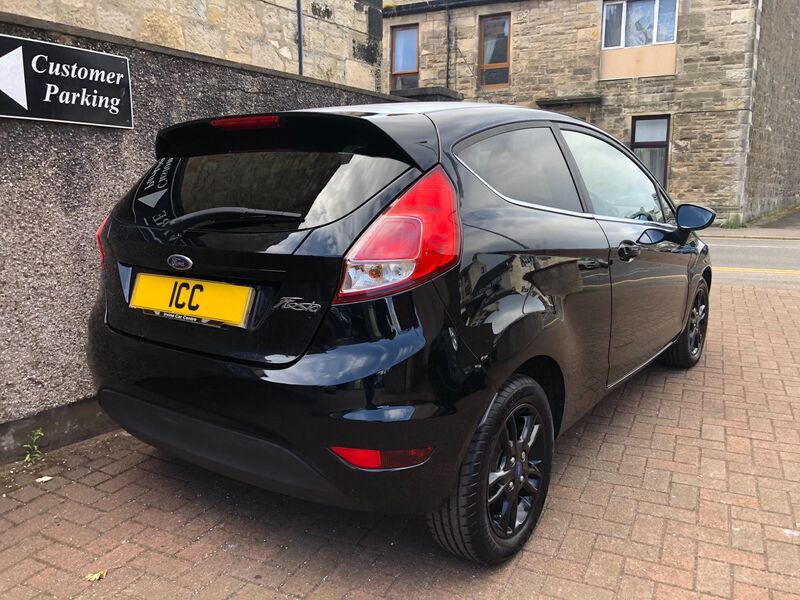 FORD FIESTA