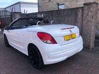 PEUGEOT 207 CC