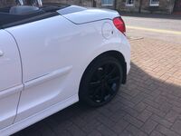 PEUGEOT 207 CC