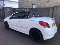 PEUGEOT 207 CC