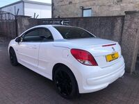PEUGEOT 207 CC