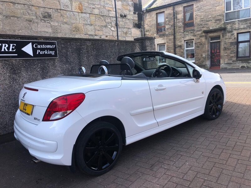 PEUGEOT 207 CC