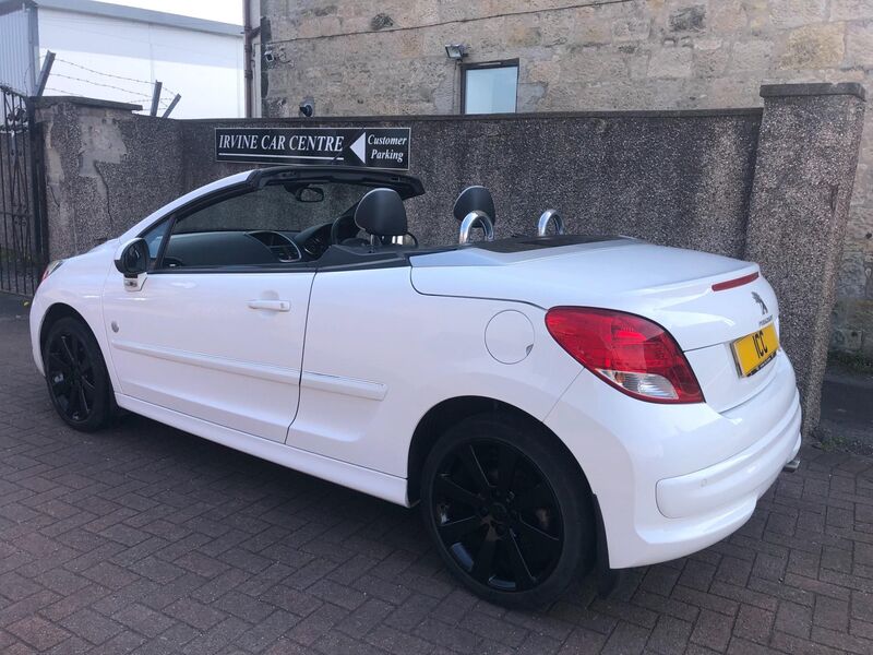 PEUGEOT 207 CC