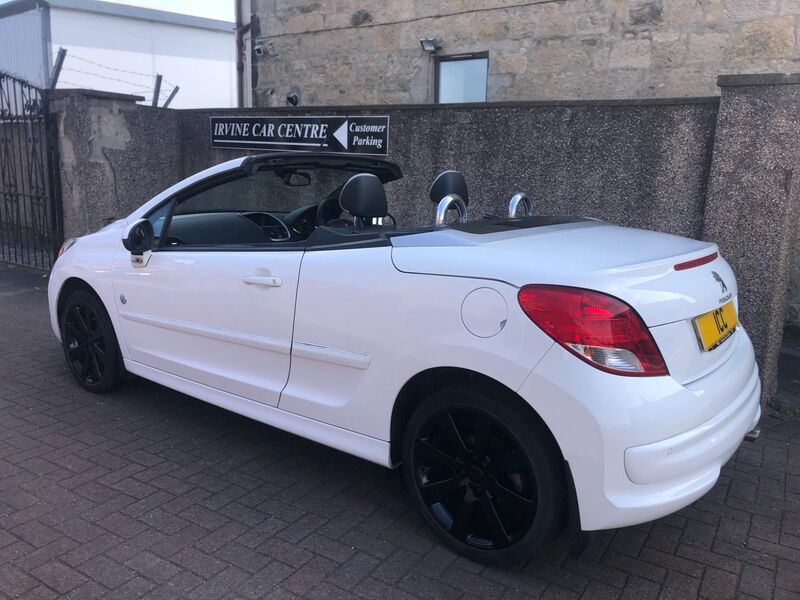 PEUGEOT 207 CC