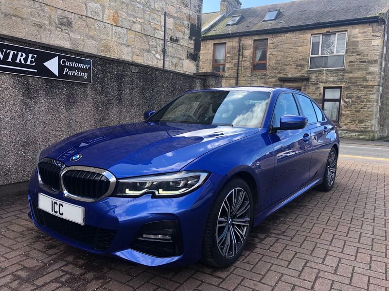 BMW 3 SERIES