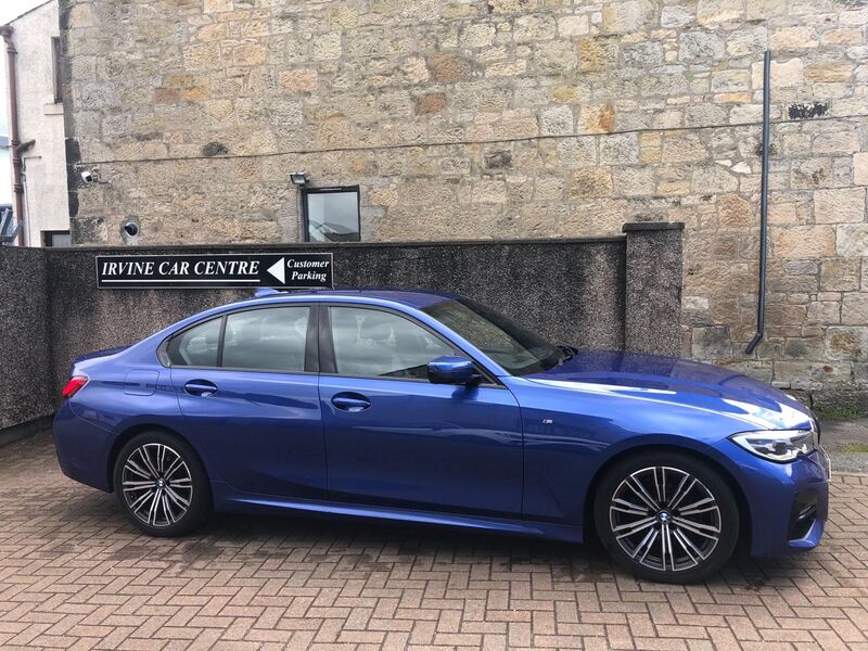 BMW 3 SERIES