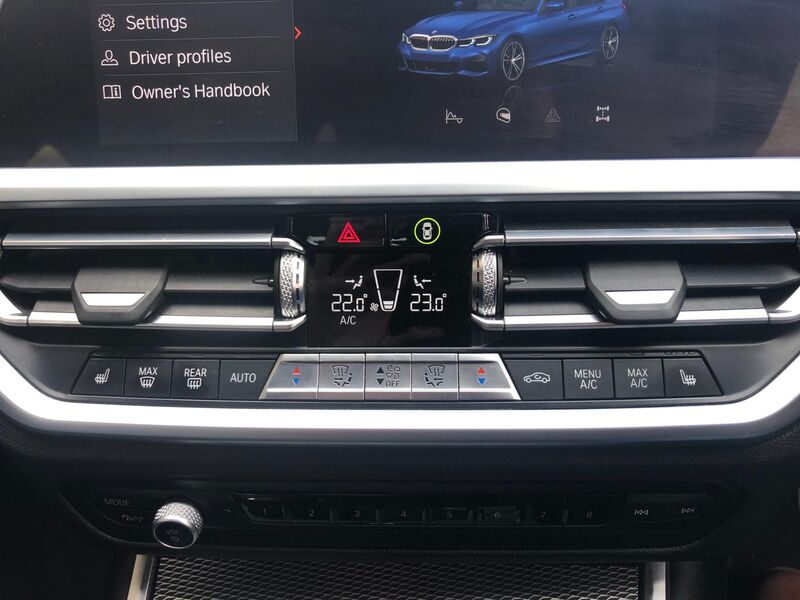 BMW 3 SERIES