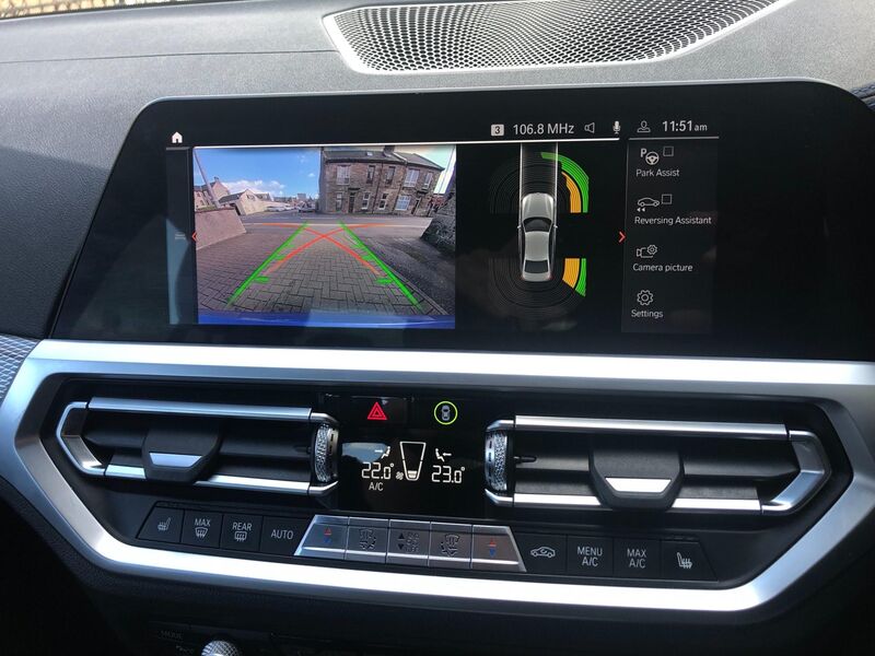 BMW 3 SERIES