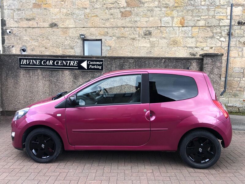 RENAULT TWINGO