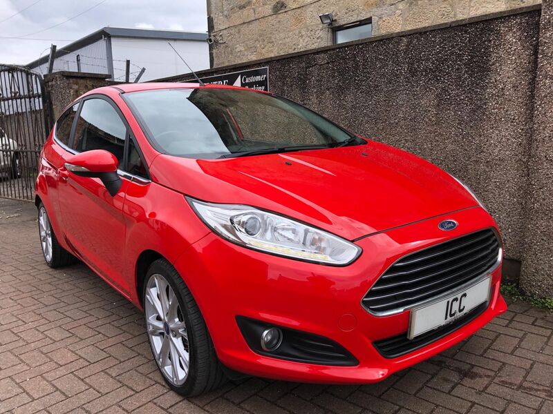 FORD FIESTA