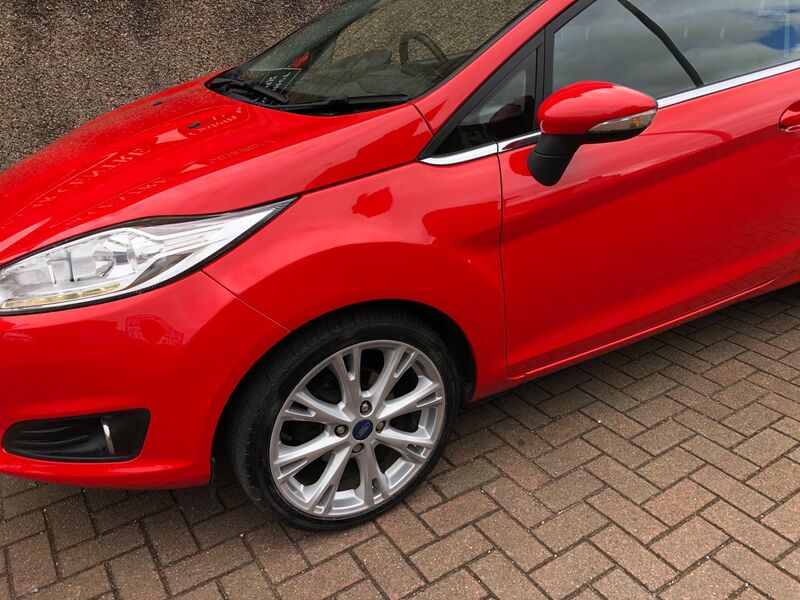 FORD FIESTA