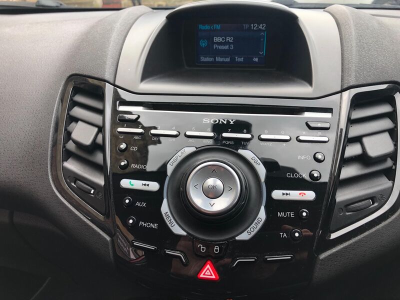 FORD FIESTA