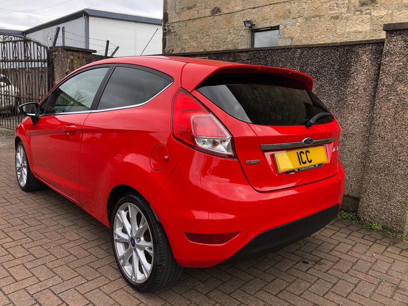 FORD FIESTA