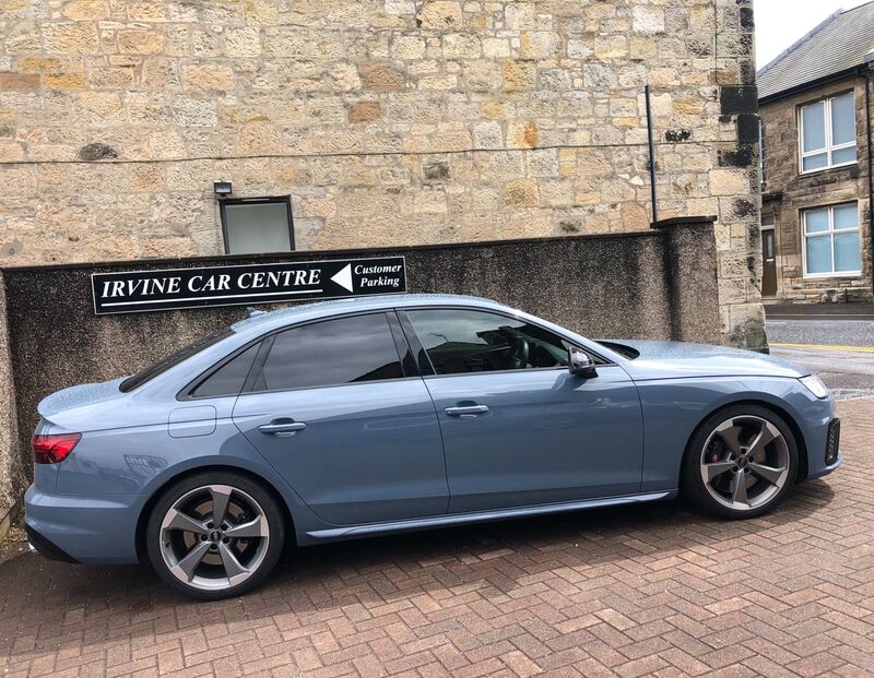 AUDI S4
