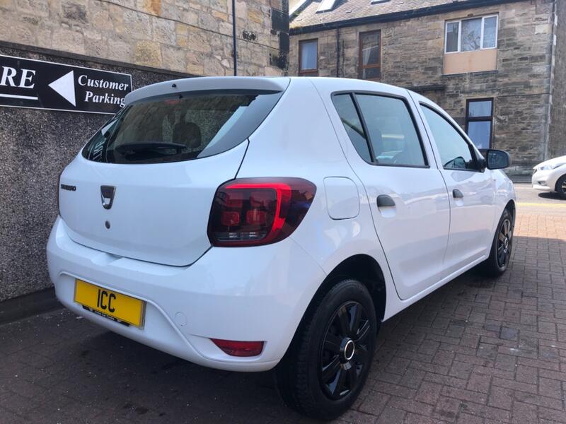 DACIA SANDERO