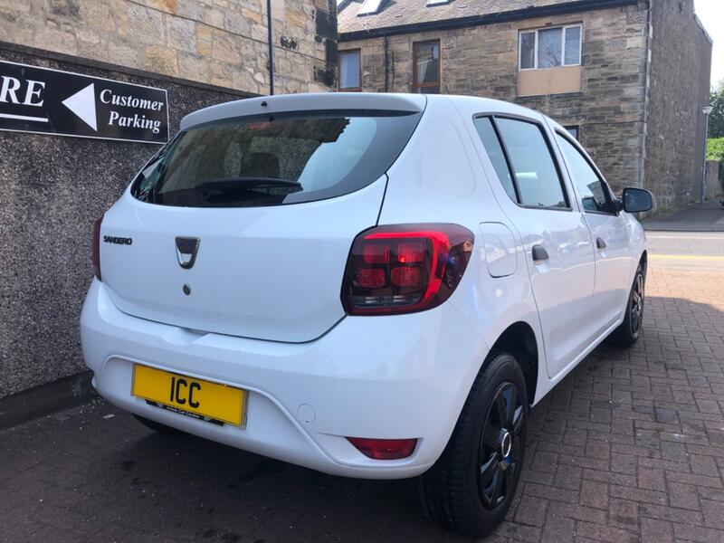DACIA SANDERO