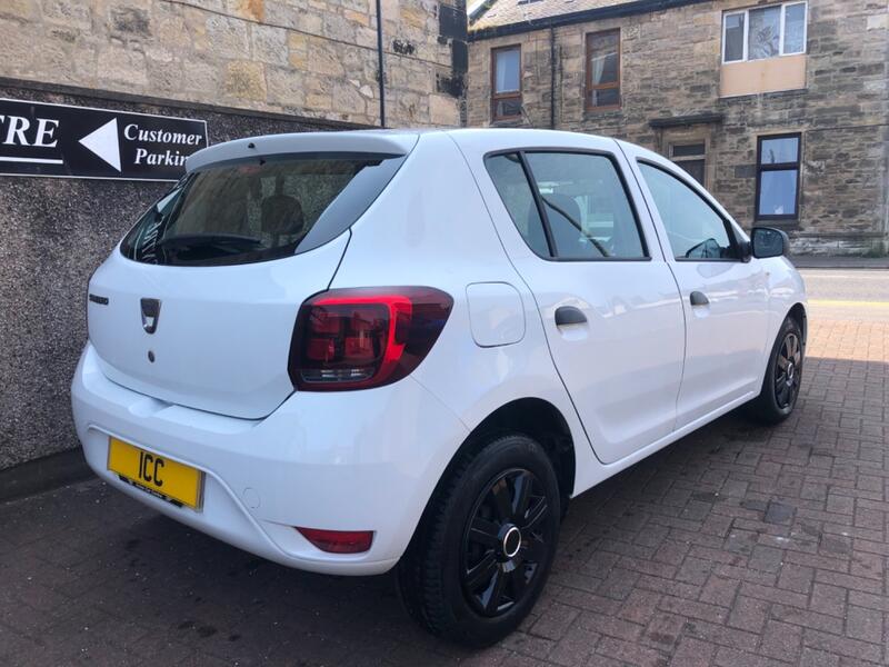 DACIA SANDERO