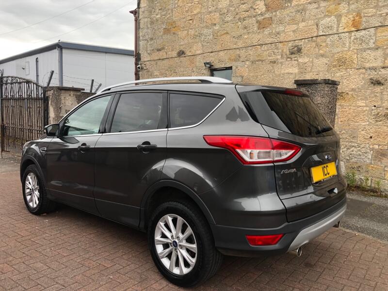 FORD KUGA