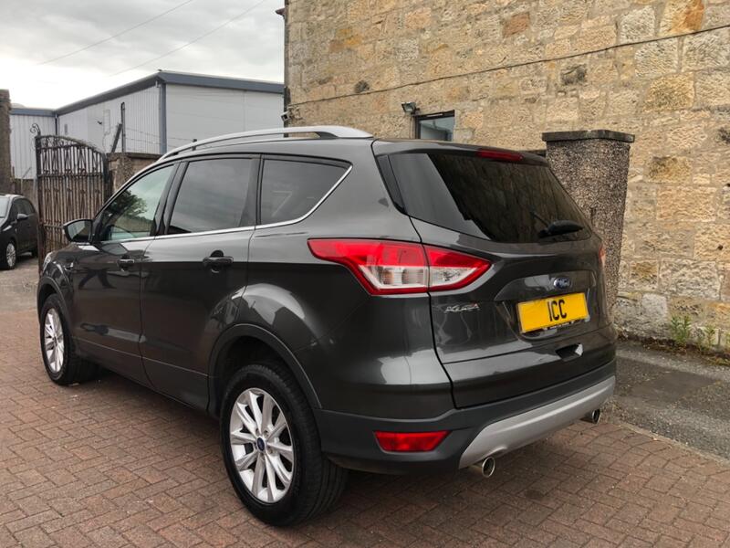 FORD KUGA