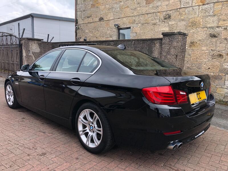 BMW 5 SERIES