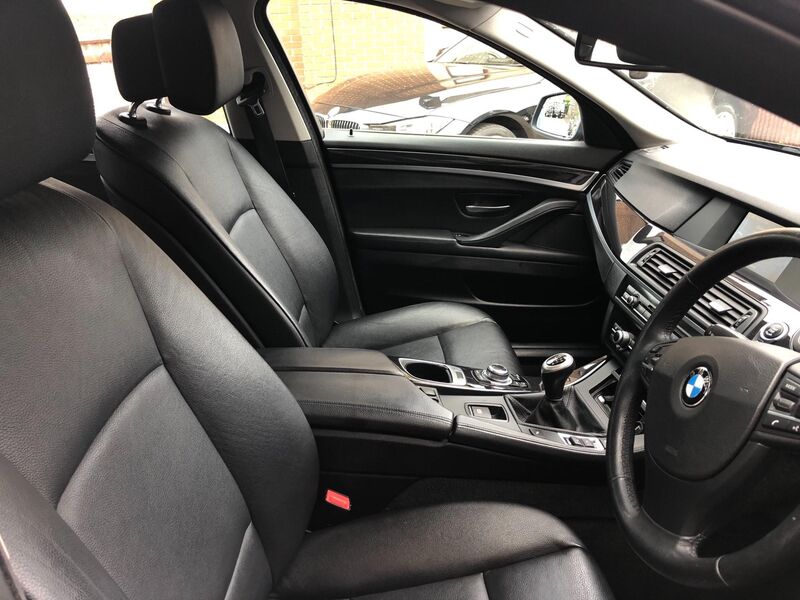 BMW 5 SERIES