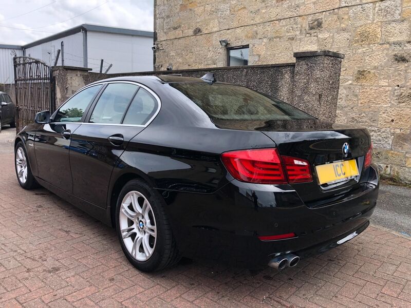 BMW 5 SERIES