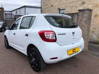 DACIA SANDERO