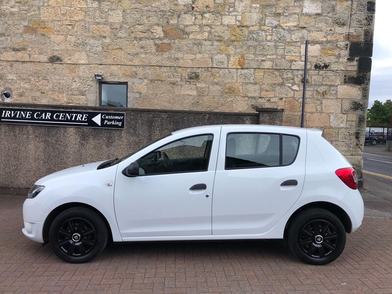 DACIA SANDERO