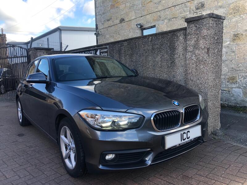 BMW 1 SERIES