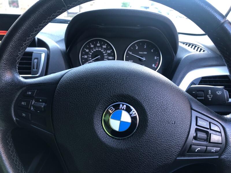 BMW 1 SERIES