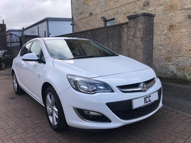 VAUXHALL ASTRA