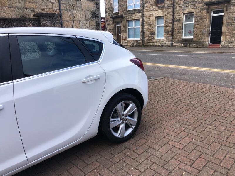 VAUXHALL ASTRA