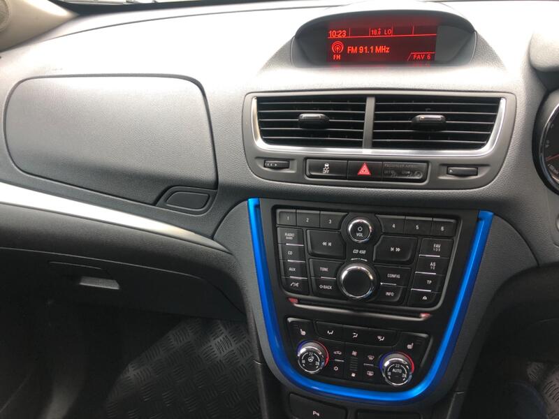 VAUXHALL MOKKA