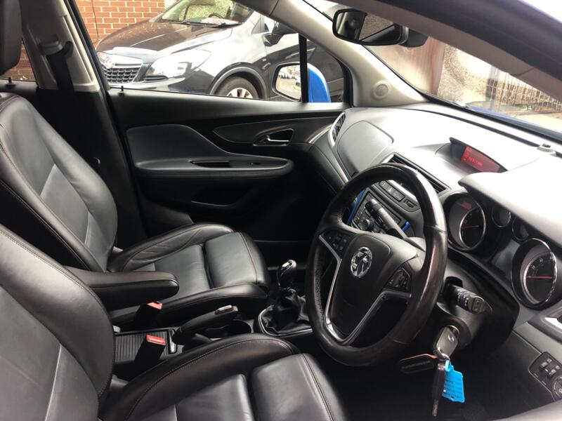VAUXHALL MOKKA