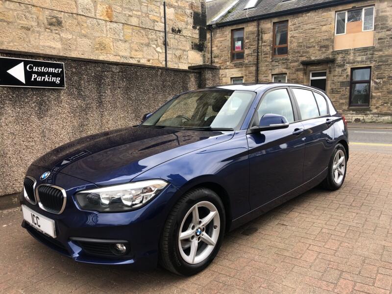 BMW 1 SERIES