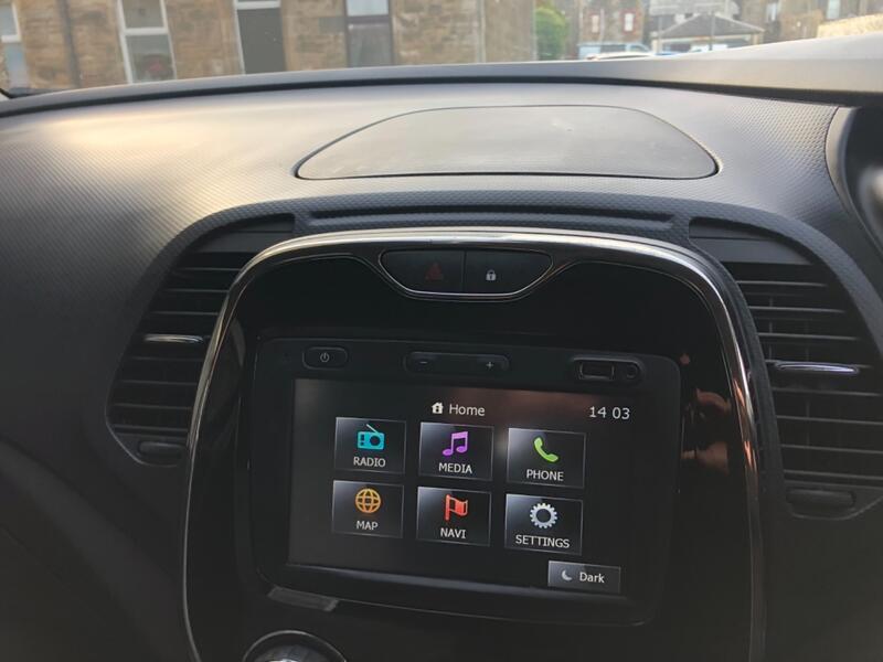 RENAULT CAPTUR