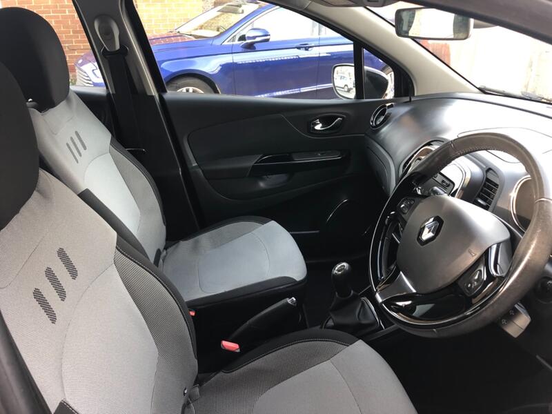 RENAULT CAPTUR