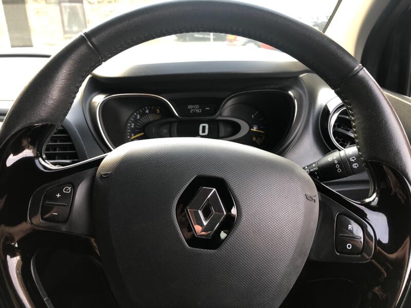 RENAULT CAPTUR