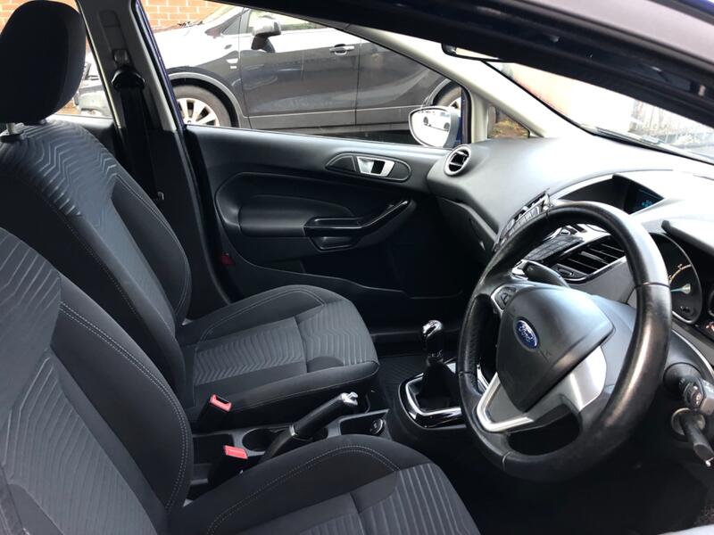 FORD FIESTA