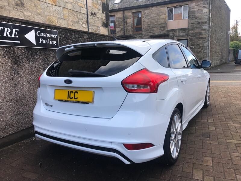 FORD FOCUS