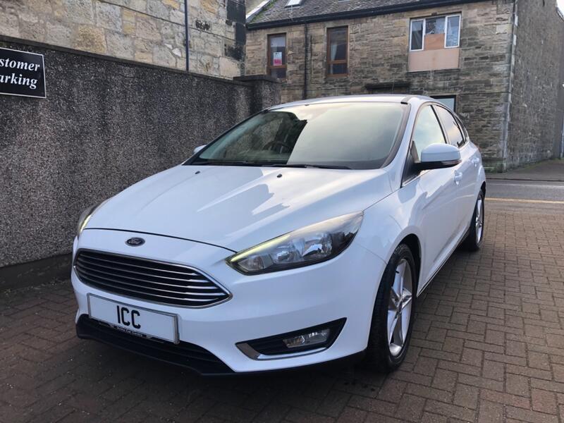 FORD FOCUS