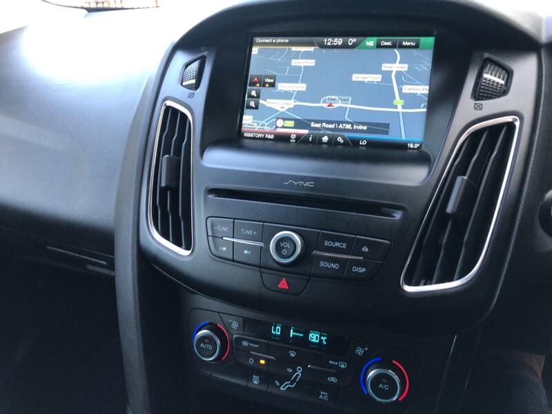 FORD FOCUS