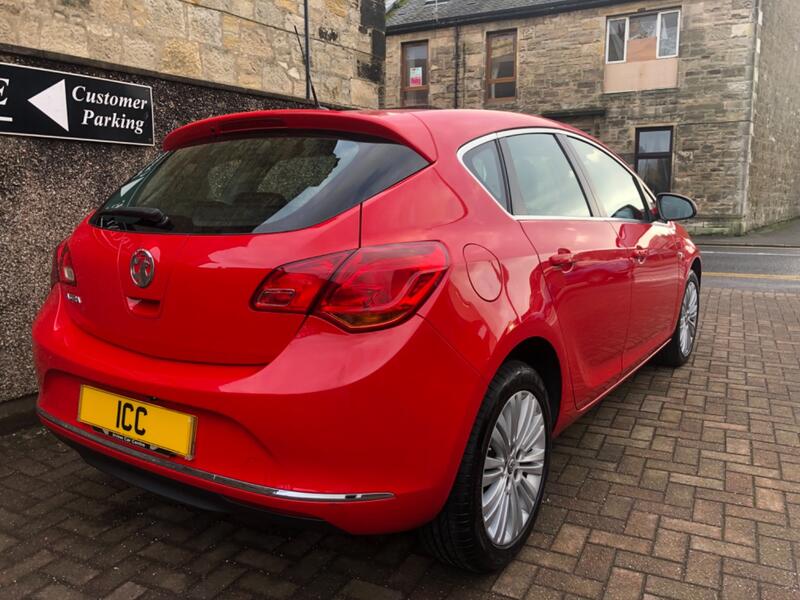 VAUXHALL ASTRA