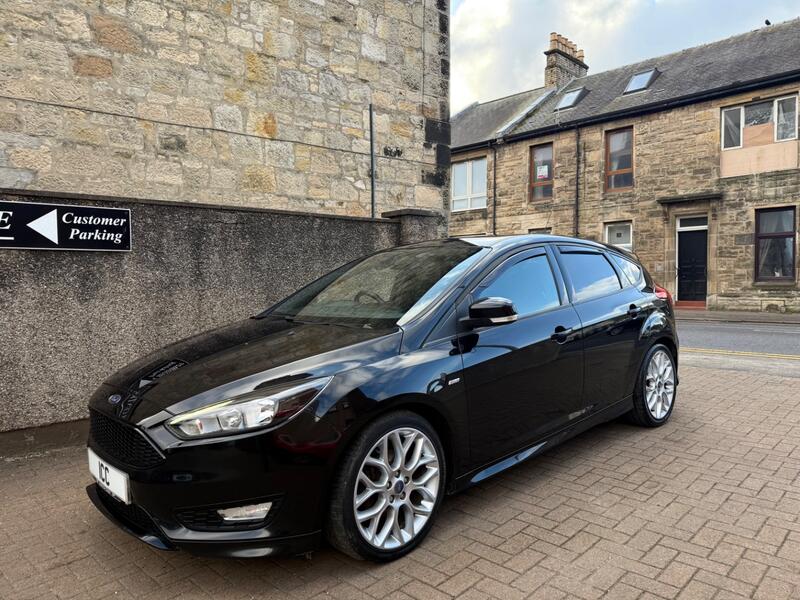 FORD FOCUS
